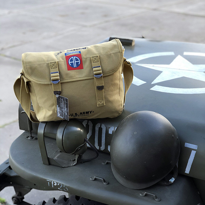 Canvas shoulder bag 82nd Airborne
