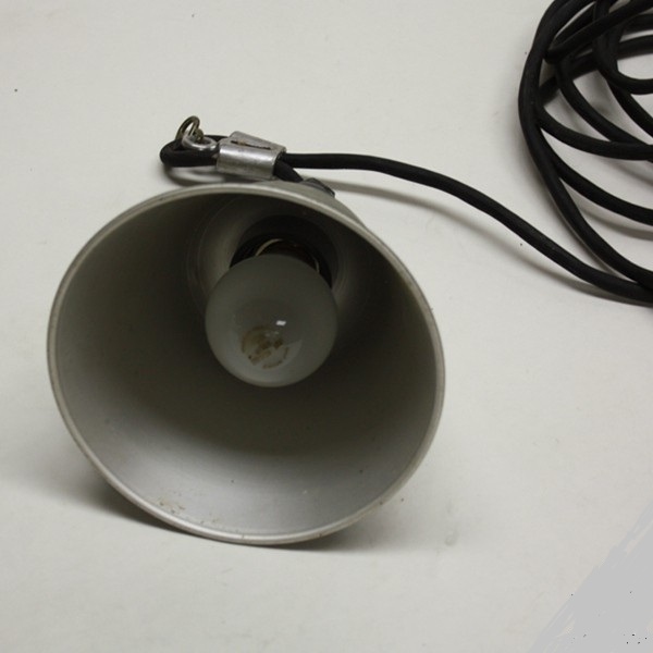 Retro Legerlamp M-1943 origineel item...