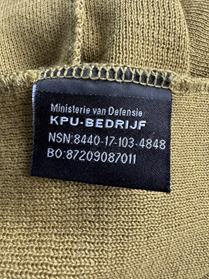 Sjaal - Colletje Defensie NL leger 50% Merino wool 50% katoen